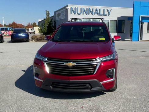 Used 2023 Chevrolet Traverse High Country w/ LPO, Floor Liner Package image 3