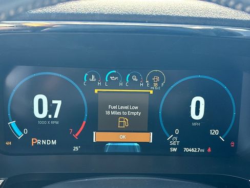 Used 2023 Ford F150 Lariat w/ FX4 Off-Road Package image 26