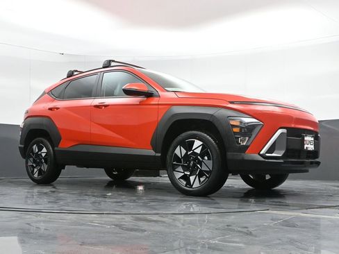 Used 2025 Hyundai Kona SEL image 50