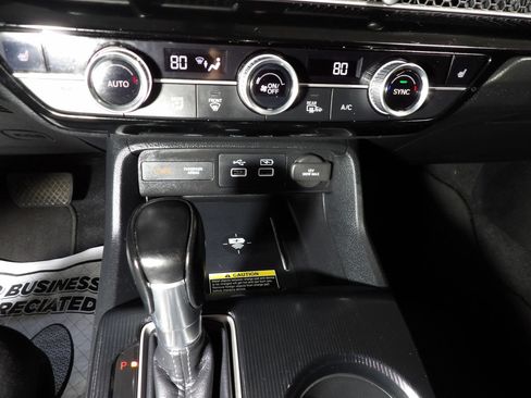Used 2022 Honda Civic Touring image 15