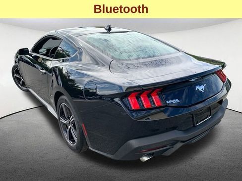 Used 2024 Ford Mustang Coupe image 10