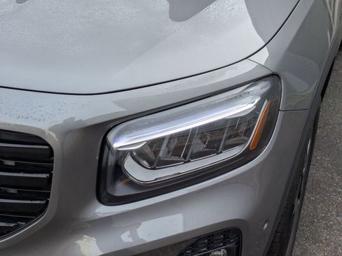 New 2026 Mercedes-Benz GLB 250 4MATIC image 10