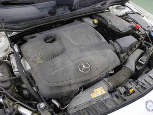 Used 2017 Mercedes-Benz GLA 250 image 44