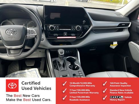 Certified 2026 Toyota Highlander XLE image 9