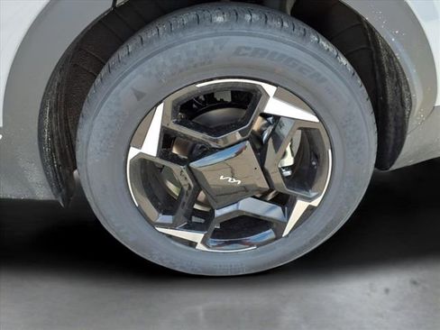 New 2026 Kia Sportage EX image 19