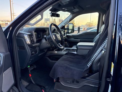 Used 2023 Ford F350 Lariat w/ Lariat Ultimate Package image 7