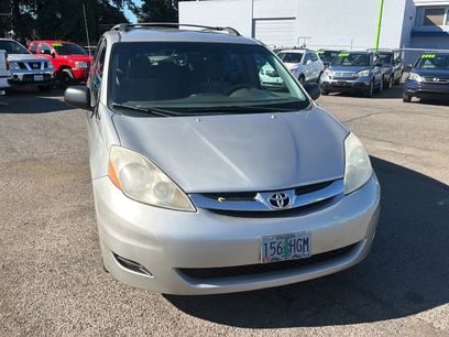 Used 2008 Toyota Sienna CE