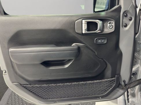 Used 2023 Jeep Wrangler Unlimited Sport w/ Xtreme 35 Tire Package image 15