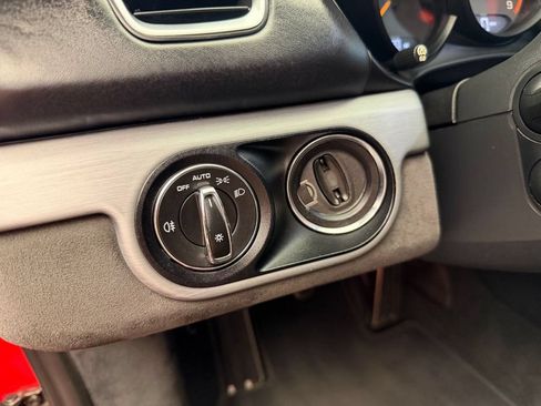 Used 2016 Porsche Cayman GT4 RWD image 9
