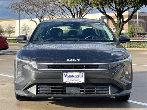 Used 2025 Kia K4 LXS image 6