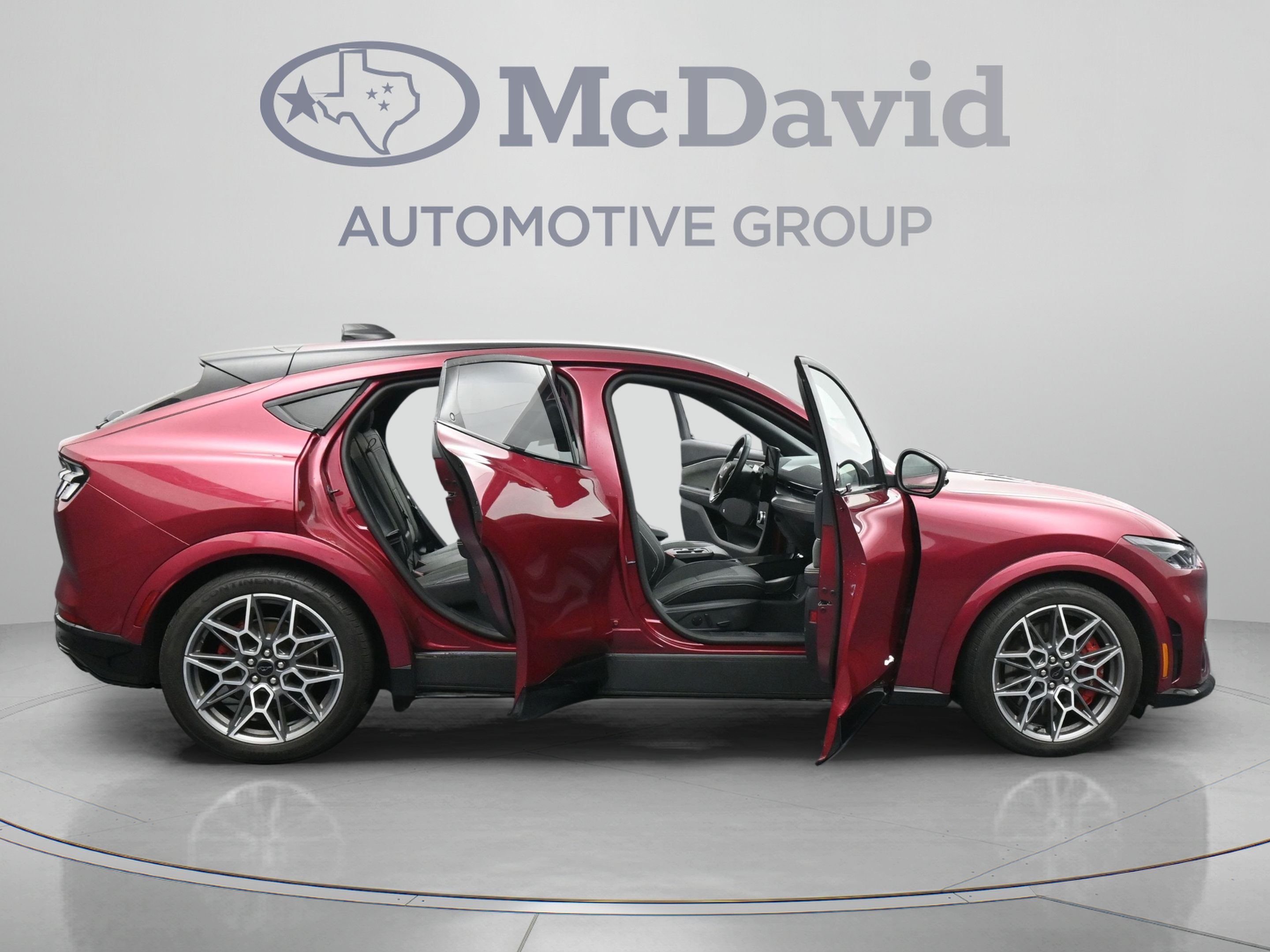 Used 2025 Ford Mustang Mach-E GT AWD/4WD image 41