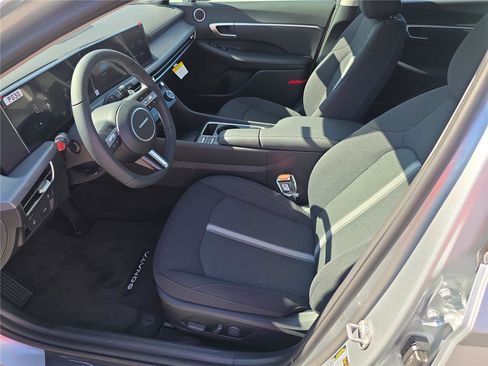 New 2026 Hyundai Sonata SEL image 3