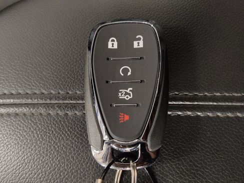 Used 2025 Chevrolet Malibu LT FWD image 32