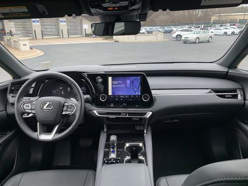 Certified 2025 Lexus RX 350 FWD image 30