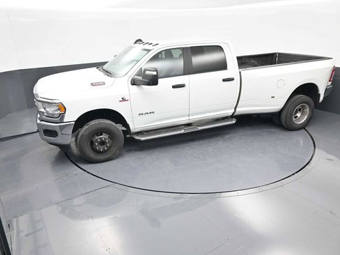 Used 2024 RAM 3500 Big Horn image 80