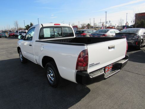 Used 2012 Toyota Tacoma 2WD Regular Cab image 3