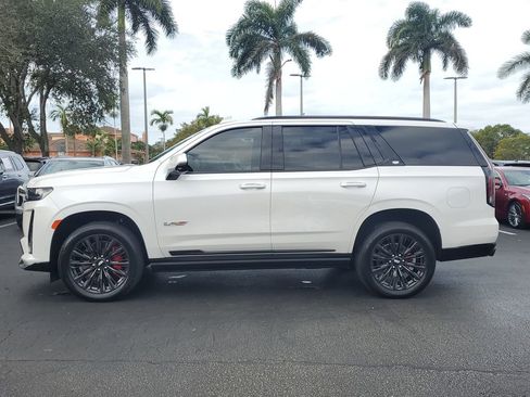 Certified 2024 Cadillac Escalade V w/ LPO, ONYX Package image 2