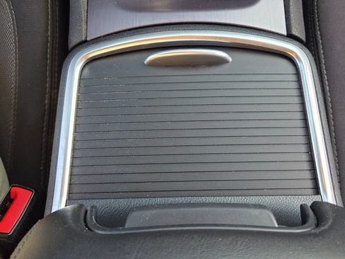 Used 2015 Dodge Charger SE w/ Popular Equipment Group RWD image 18