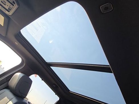 New 2026 Toyota Tundra Platinum AWD/4WD image 14