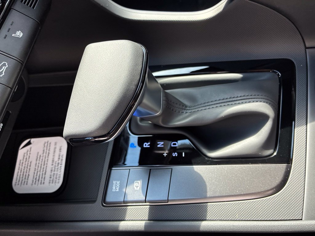 New 2026 Hyundai Elantra SEL Sport FWD image 34