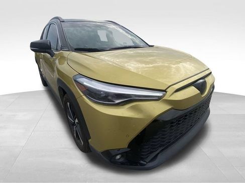 Used 2023 Toyota Corolla Cross AWD Hybrid w/ Convenience Package image 14