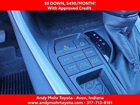 Used 2022 Toyota RAV4 XLE AWD/4WD image 25