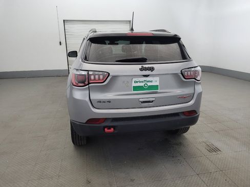 Used 2019 Jeep Compass Trailhawk AWD/4WD image 6