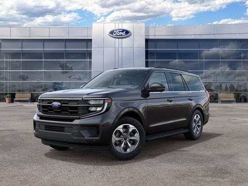 New 2027 Ford Expedition Active AWD/4WD image 2