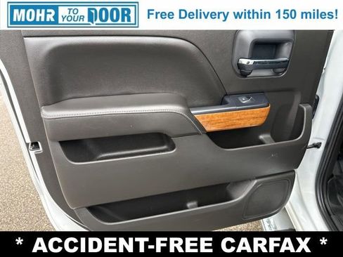 Used 2018 Chevrolet Silverado 1500 High Country image 32