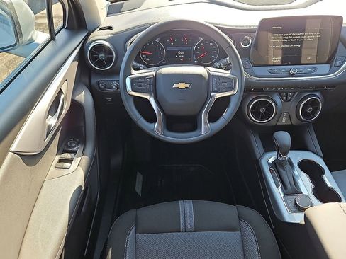 New 2026 Chevrolet Blazer LT image 7