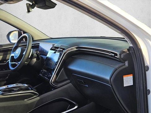 Used 2022 Hyundai Tucson SEL image 17