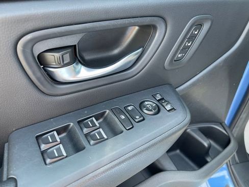 Used 2025 Honda Pilot TrailSport image 24