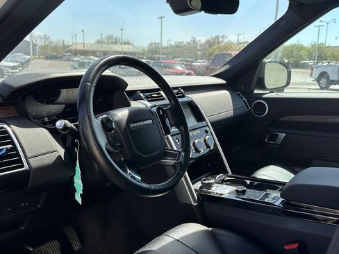 Used 2020 Land Rover Discovery HSE AWD/4WD image 13