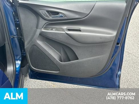 Used 2022 Chevrolet Equinox LT FWD image 16
