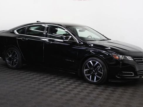 Used 2018 Chevrolet Impala Premier FWD image 3