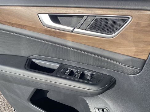 New 2026 Volkswagen Atlas SE image 17