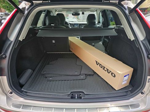 New 2025 Volvo XC60 B5 Core w/ Protection Package Premier image 15