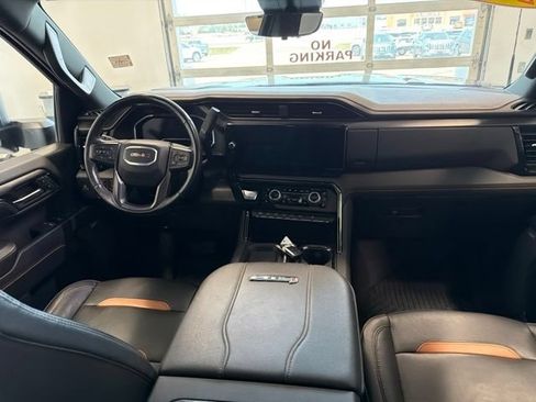 Used 2024 GMC Sierra 2500 AT4 w/ AT4 Premium Plus Package AWD/4WD image 21