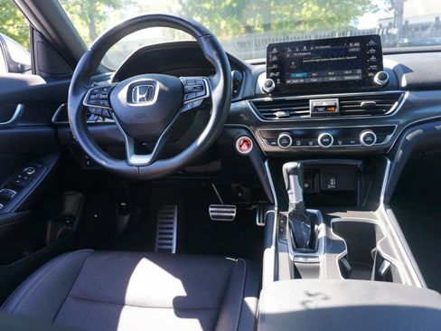 Used 2020 Honda Accord Sport image 5