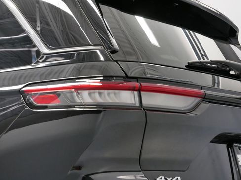 Certified 2023 Jeep Grand Cherokee Limited image 54