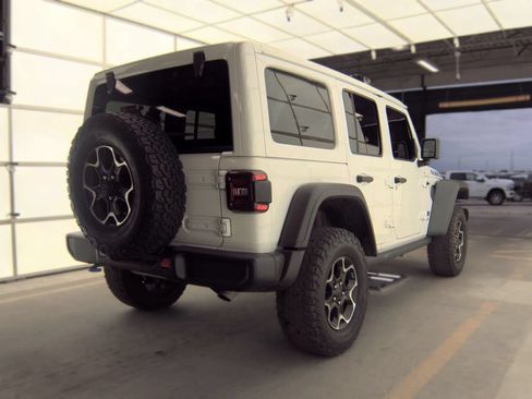 Used 2022 Jeep Wrangler Unlimited Rubicon 4xe AWD/4WD image 2