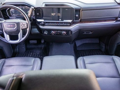 Used 2022 GMC Sierra 1500 SLT w/ X31 Off-Road Package image 26
