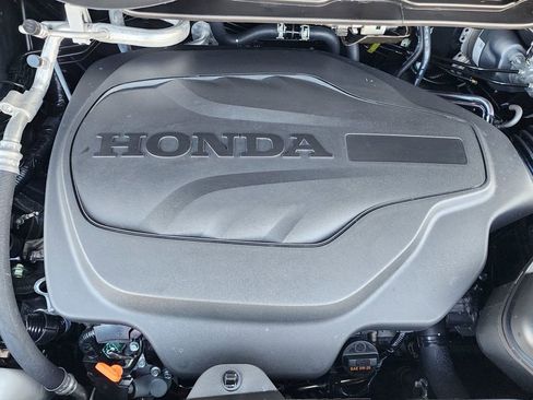 Used 2026 Honda Odyssey Touring image 28