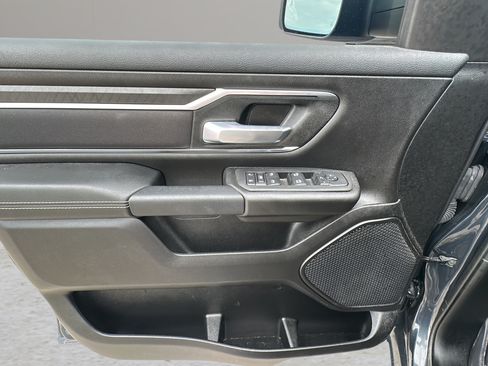 Used 2025 RAM 1500 Big Horn AWD/4WD image 18