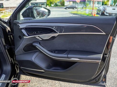 Used 2022 Audi S8 w/ S8 Executive Package AWD/4WD image 28