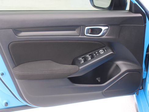 Used 2022 Honda Civic Sport image 10