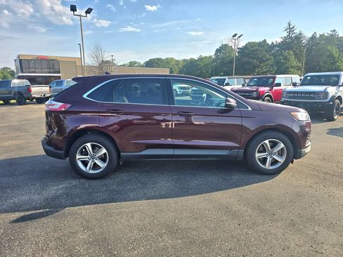 Used 2020 Ford Edge SEL w/ Convenience Package AWD/4WD image 6