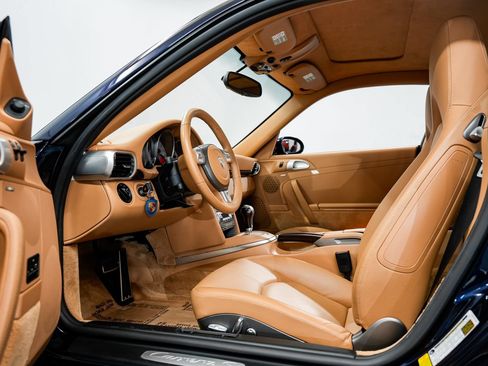 Used 2006 Porsche 911 Carrera S RWD image 16