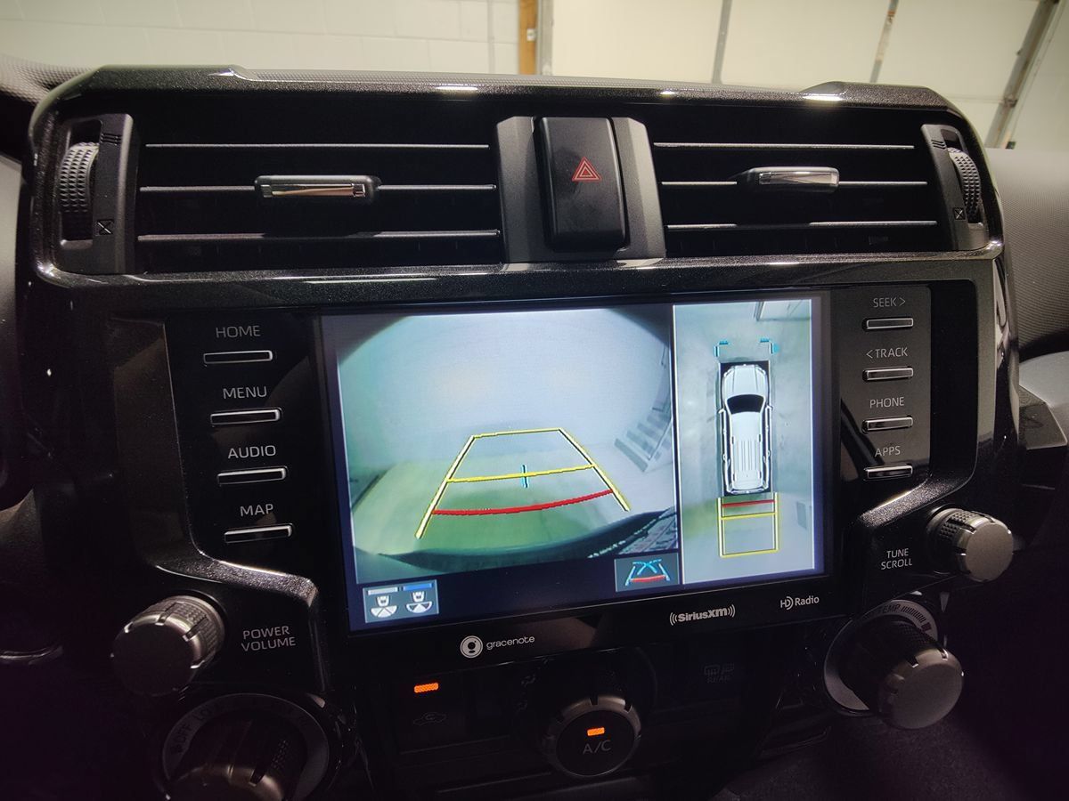 Used 2022 Toyota 4Runner TRD Off-Road Premium AWD/4WD image 45