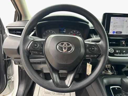 Used 2024 Toyota Corolla LE image 12